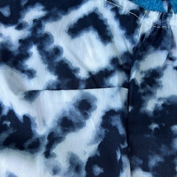 Blue & white tie-dye, sundress, adjustable, shoulder straps, Sz. L - Picture 13 of 13